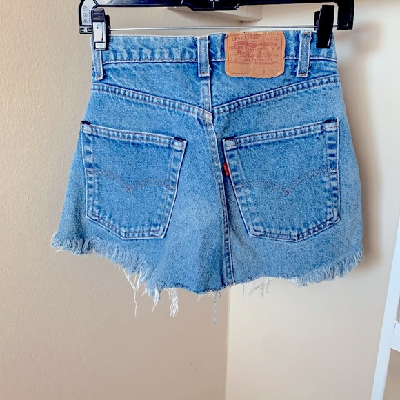 Levi Denim Skirt Size Small - Picture 3 of 7